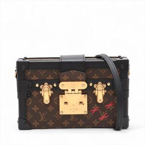 ✨ Louis Vuitton Monogram Petite Mull Shoulder Bag ✨